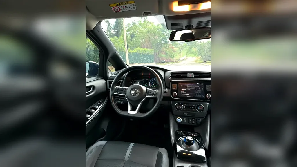 Nissan Leaf - Imagem 17
