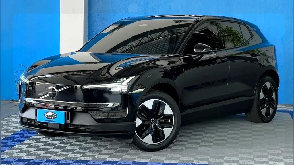 Volvo EX30 - Imagem 2