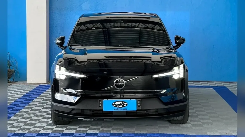 Volvo EX30 - Imagem 3
