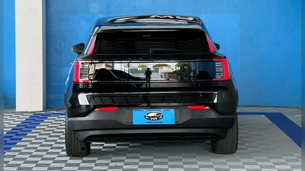 Volvo EX30 - Imagem 6