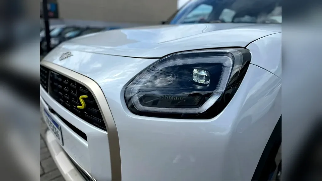 Mini Countryman SE All4 - Imagem 18