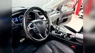 Ford Fusion Plug-in Hybrid - Miniatura 11