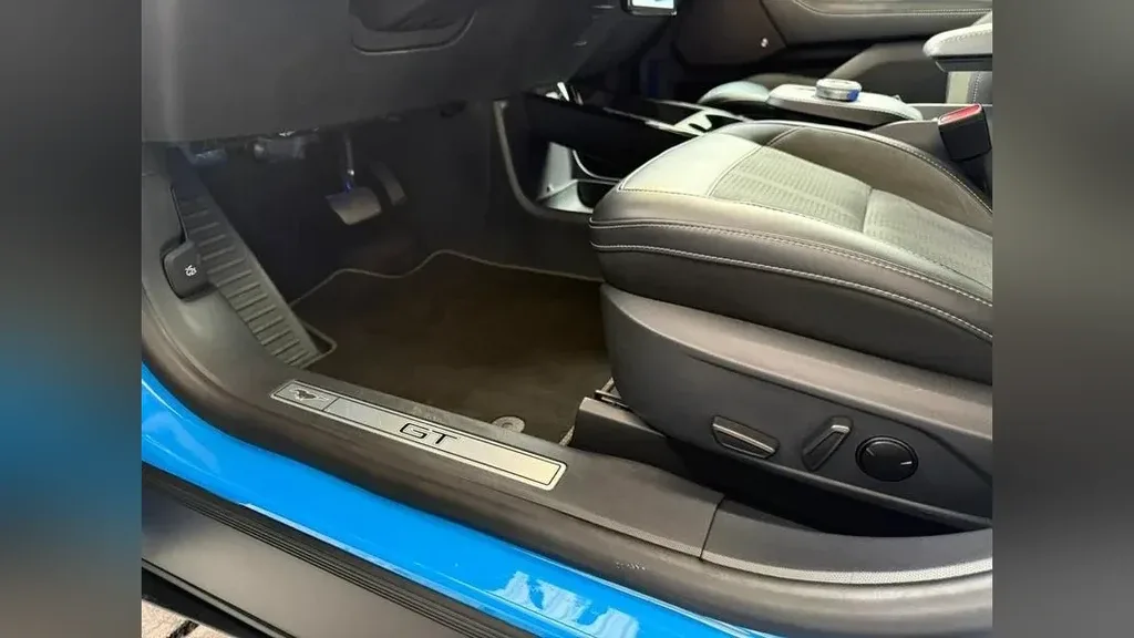 Ford Mustang Mach-e - Imagem 10