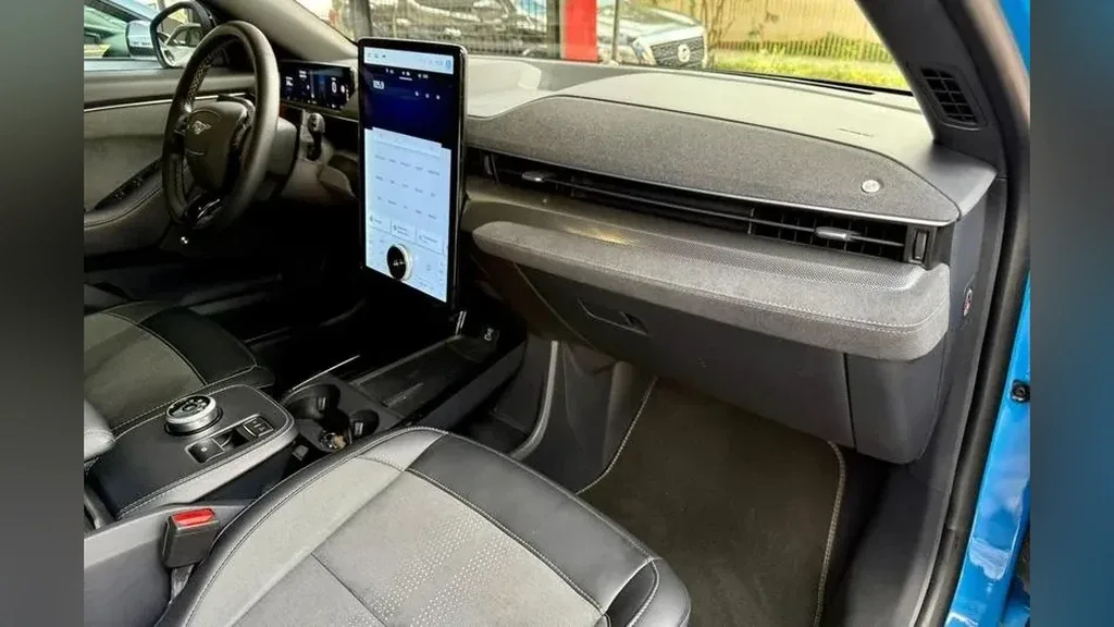 Ford Mustang Mach-e - Imagem 13