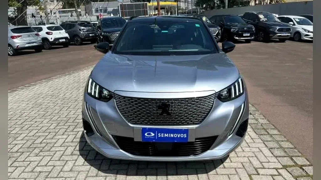 Peugeot E-2008 - Imagem 5