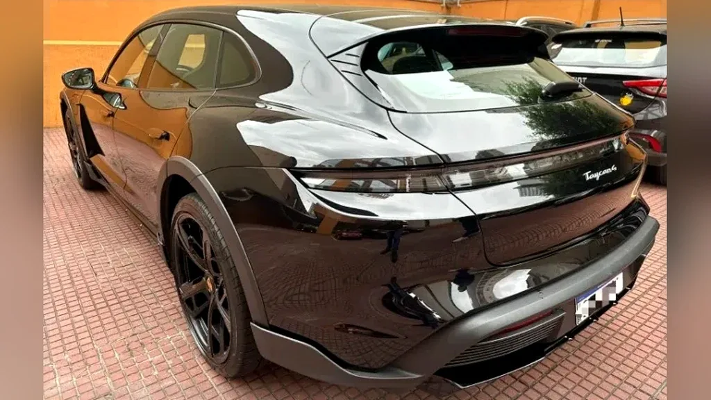 Porsche Taycan - Imagem 6