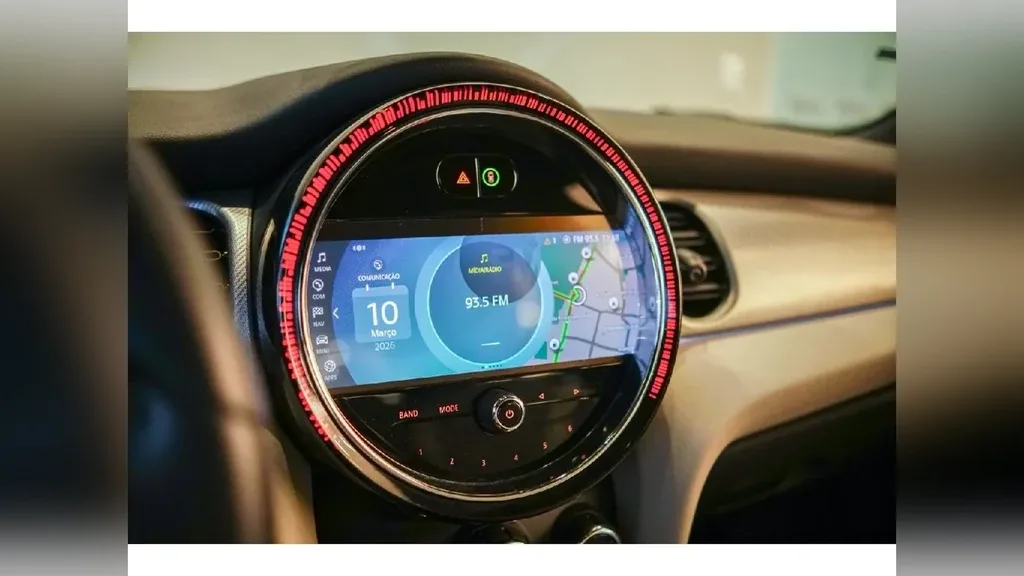 Mini Cooper SE - Imagem 12