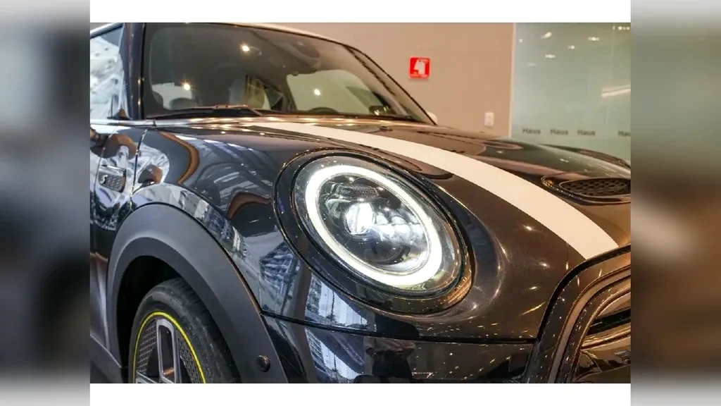 Mini Cooper SE - Imagem 19