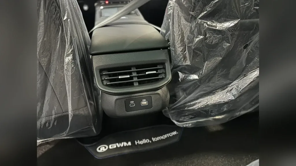 GWM Haval H6 Plug-in Hybrid - Imagem 13