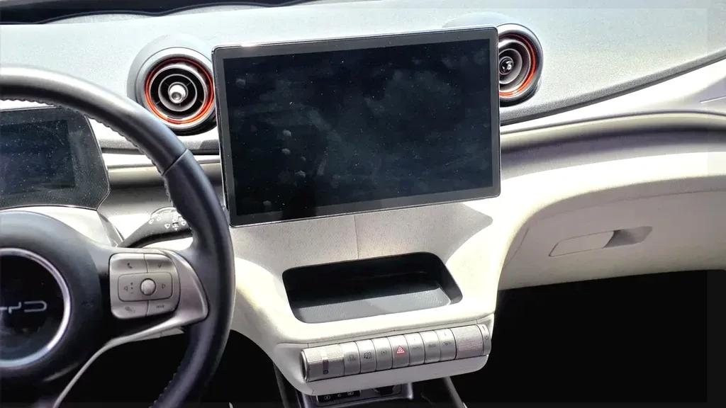 BYD Dolphin - Imagem 14