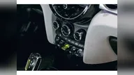 Mini Cooper SE - Miniatura 17