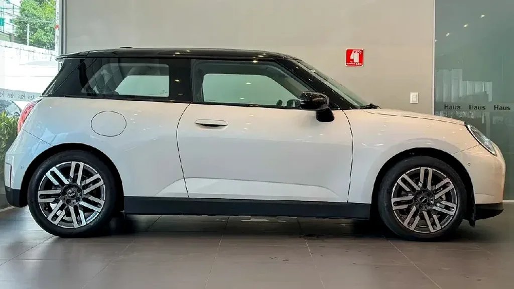 Mini Cooper SE - Imagem 5