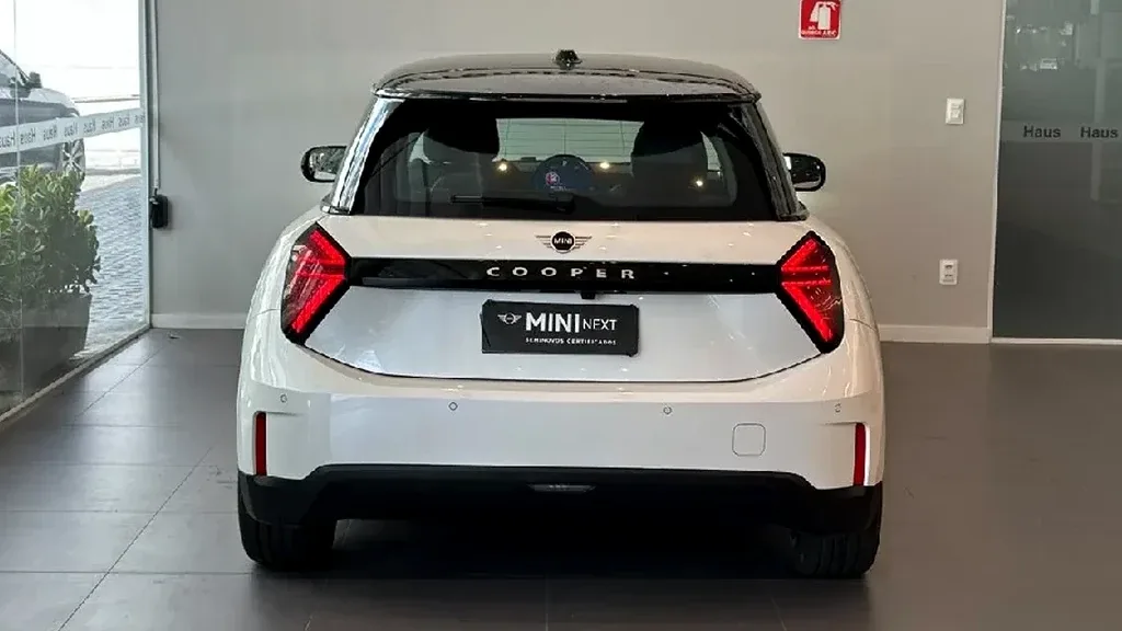 Mini Cooper SE - Imagem 9