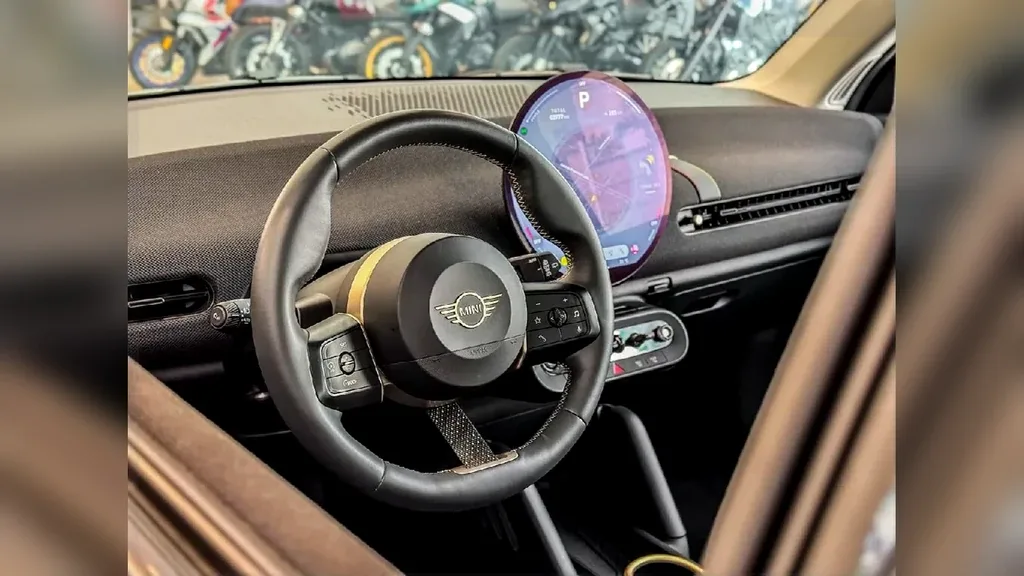 Mini Cooper SE - Imagem 12