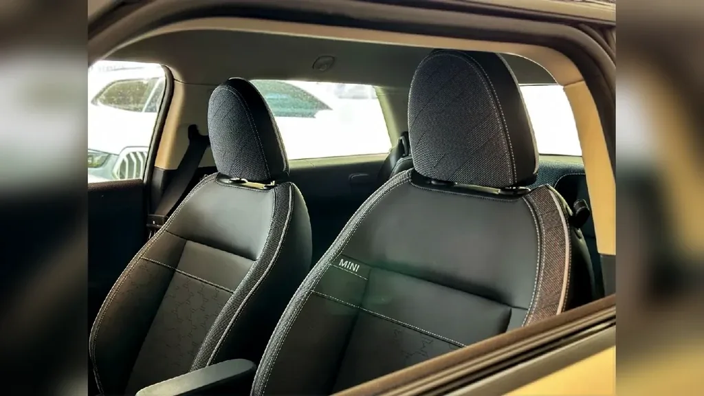 Mini Cooper SE - Imagem 16