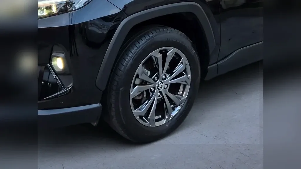 Toyota Rav4 - Imagem 7