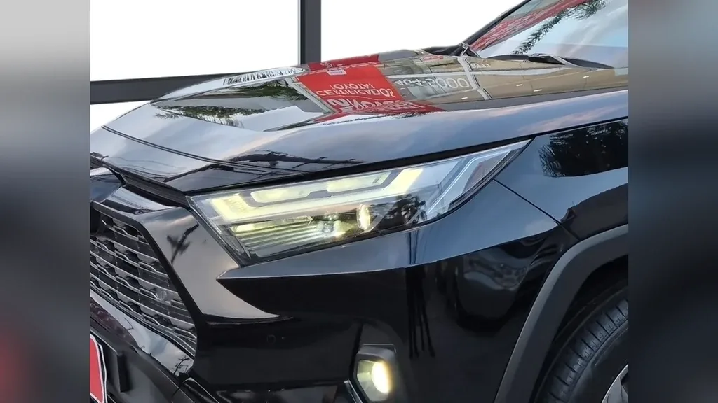 Toyota Rav4 - Imagem 8