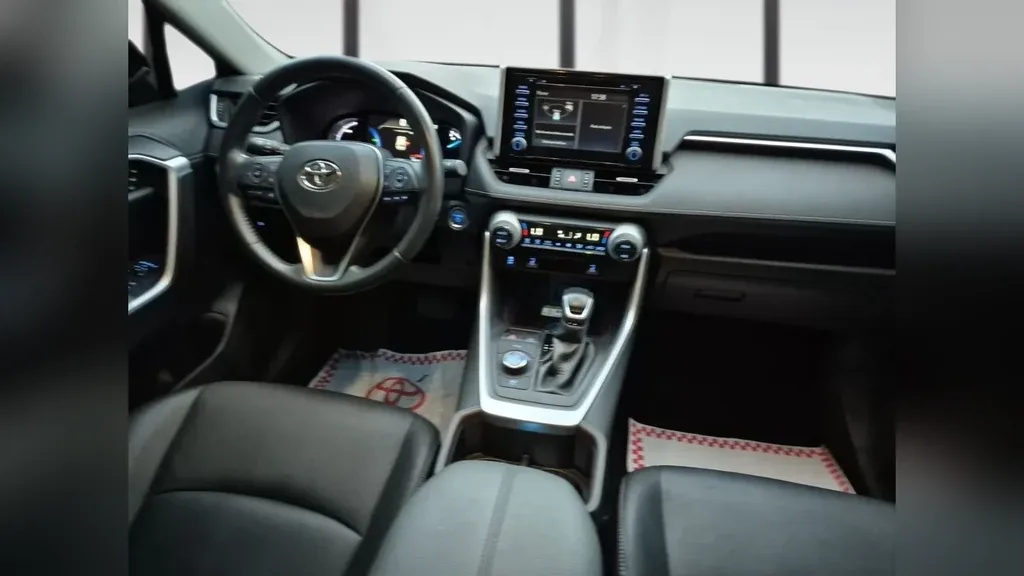 Toyota Rav4 - Imagem 11