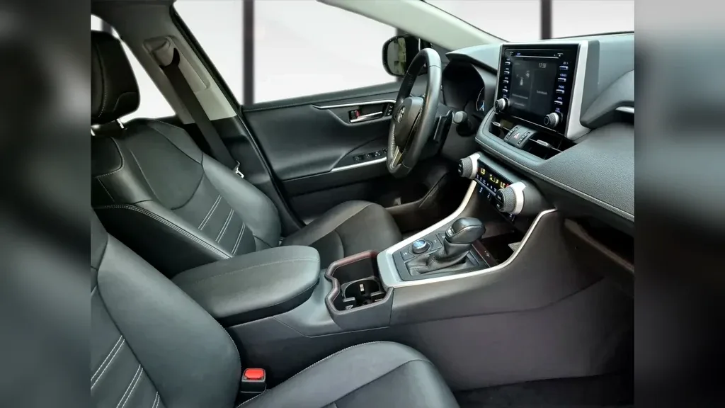 Toyota Rav4 - Imagem 12