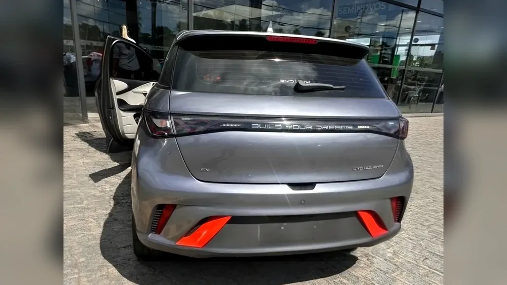 BYD Dolphin - Imagem 2