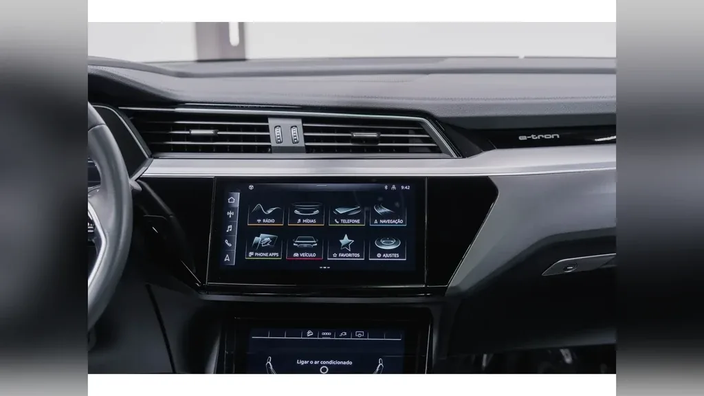 Audi E-tron Sportback - Imagem 11