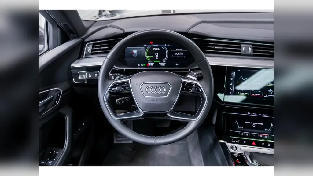 Audi E-tron Sportback - Imagem 12