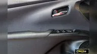 Toyota Prius Gen-4 - Miniatura 18