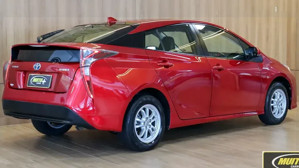 Toyota Prius Gen-4 - Imagem 4