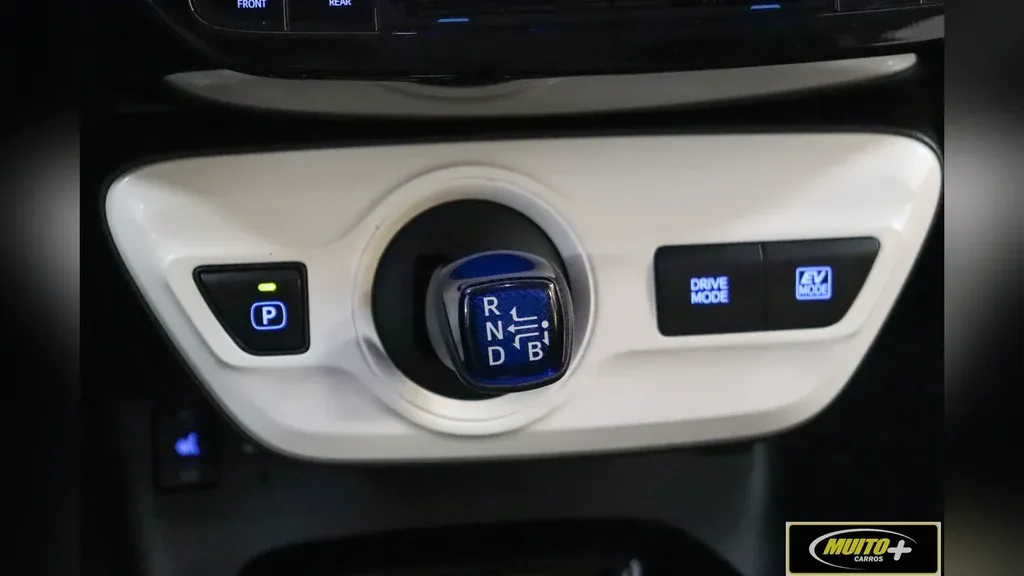 Toyota Prius Gen-4 - Imagem 8