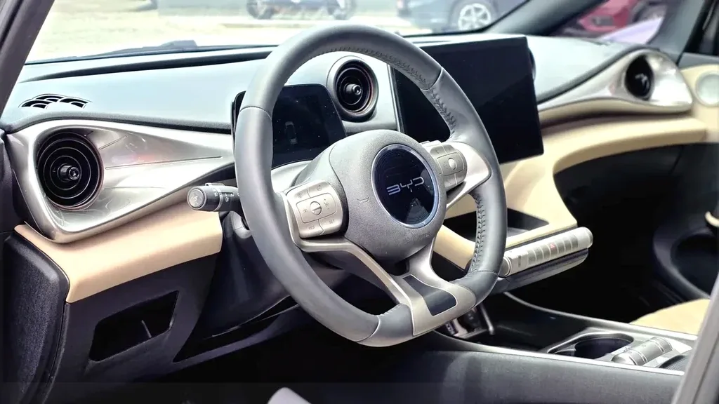 BYD Dolphin - Imagem 9