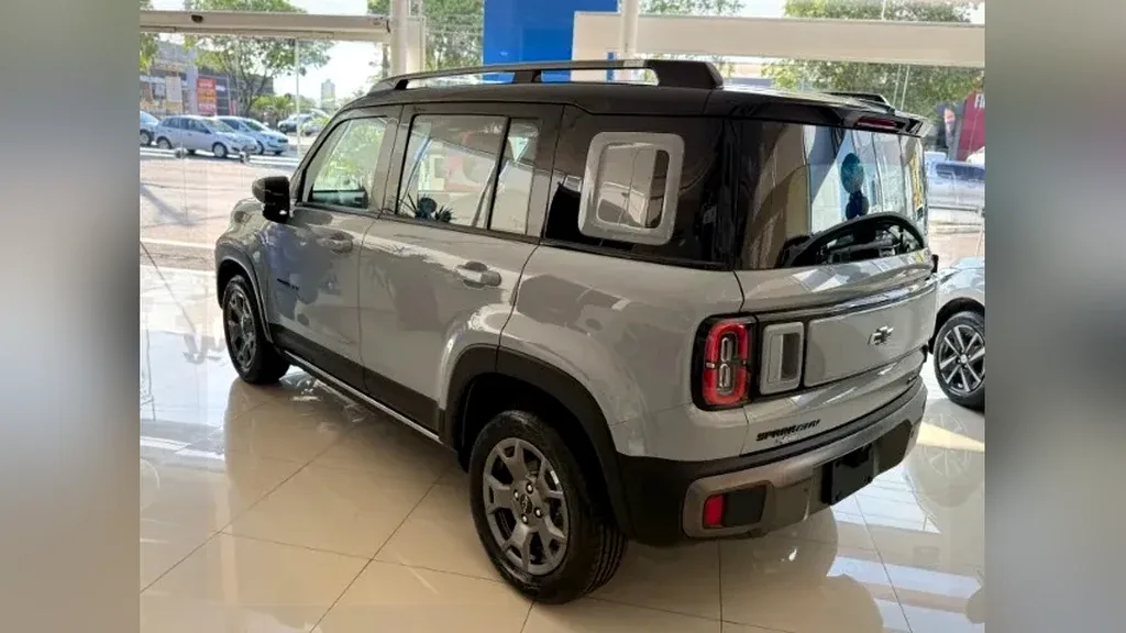 Chevrolet Spark Euv - Imagem 4