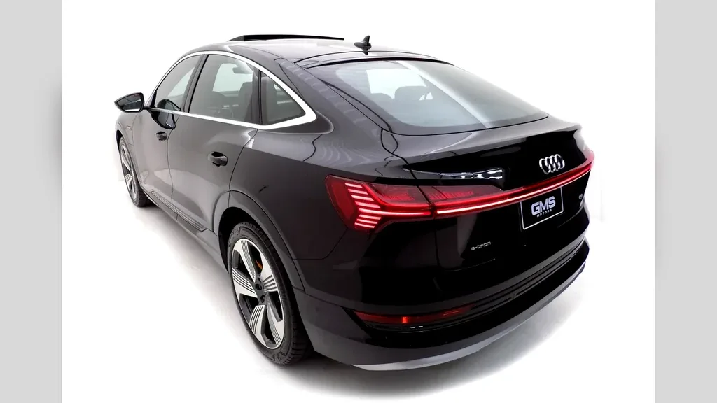 Audi E-tron Sportback - Imagem 4