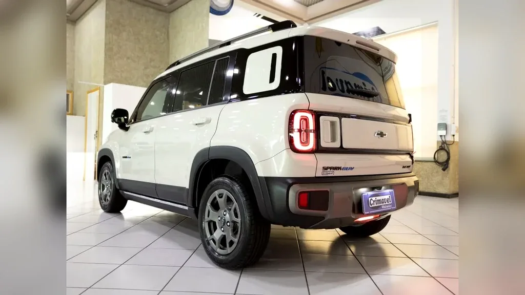 Chevrolet Spark Euv - Imagem 6