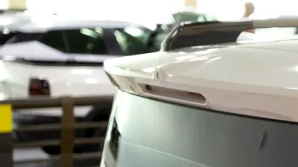 Chevrolet Spark Euv - Imagem 9