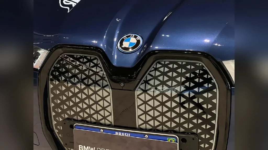 BMW Ix - Imagem 3