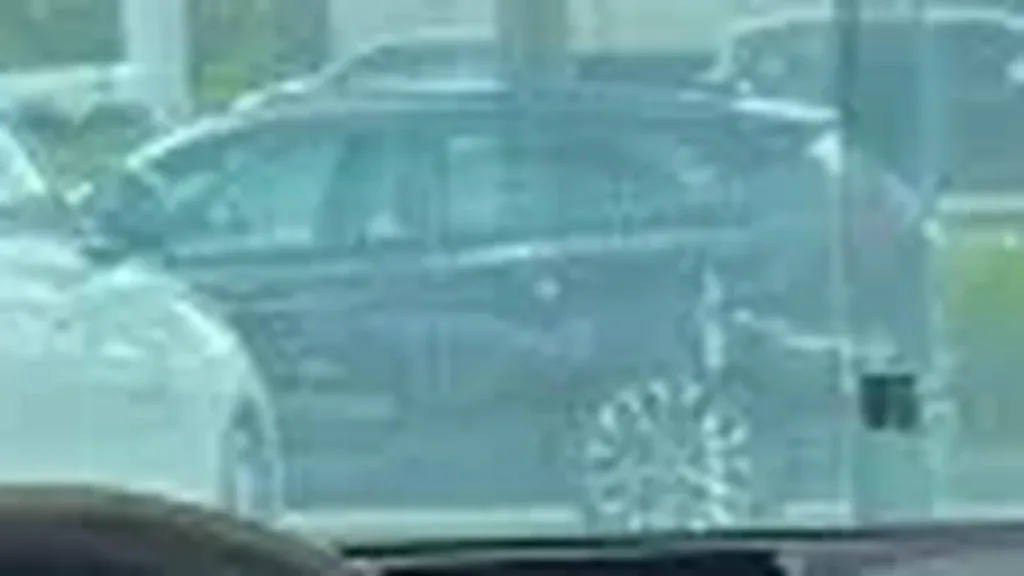 Volvo Ex90 - Imagem 10