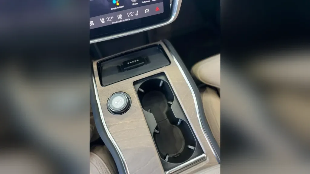 Volvo Ex90 - Imagem 17