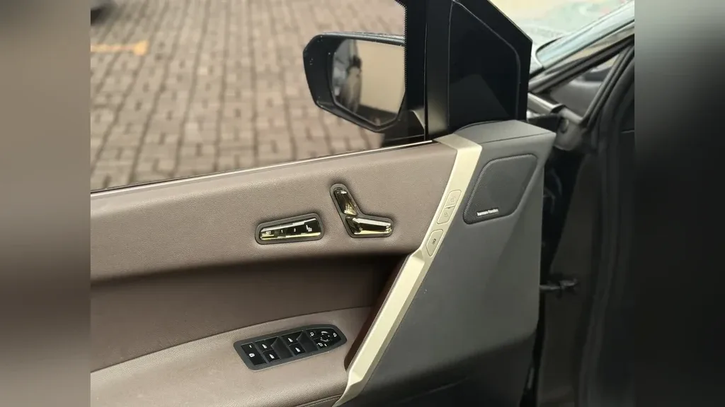 BMW Ix - Imagem 19