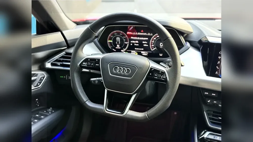 Audi E-tron S Sportback - Imagem 3