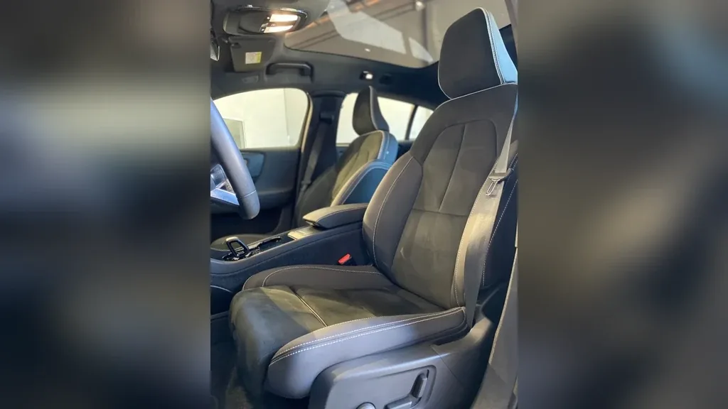 Volvo C40 Recharge - Imagem 10