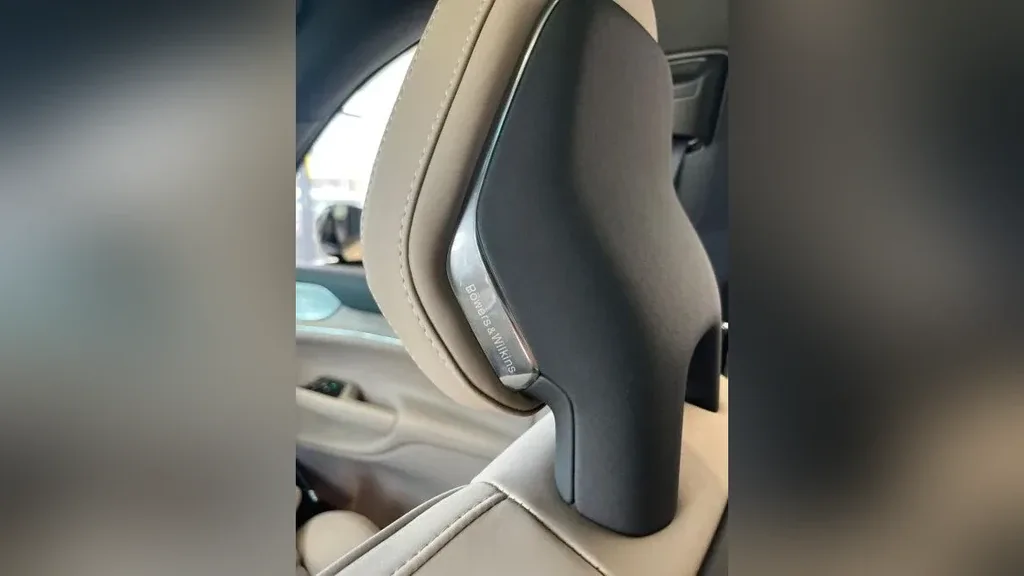 Volvo Ex90 - Imagem 14