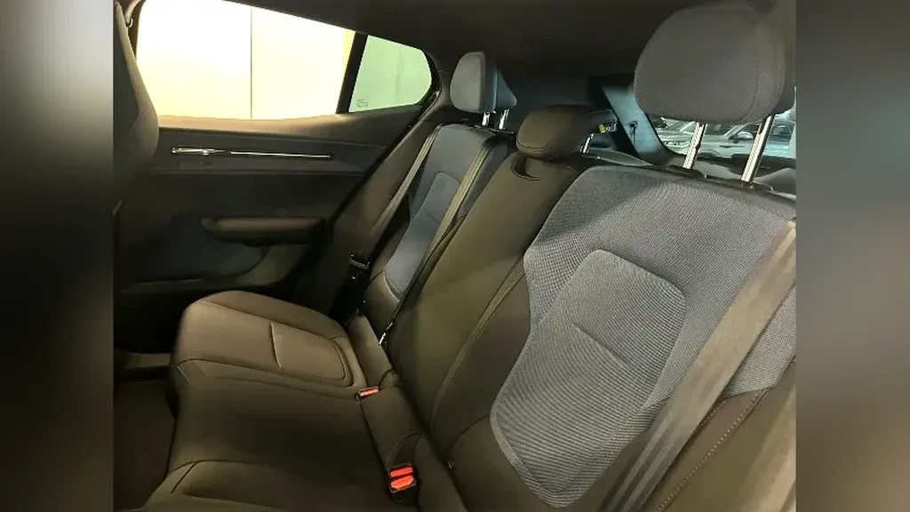 Volvo EX30 - Imagem 17