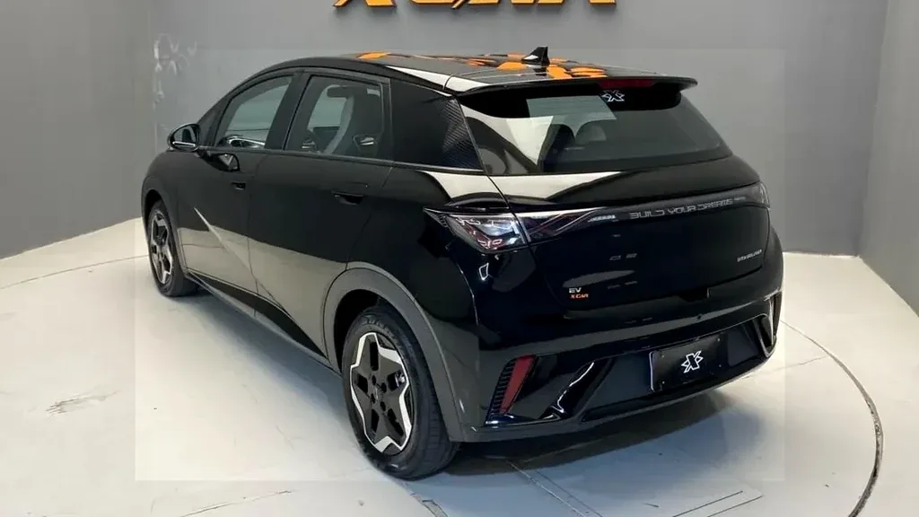 BYD Dolphin - Imagem 9