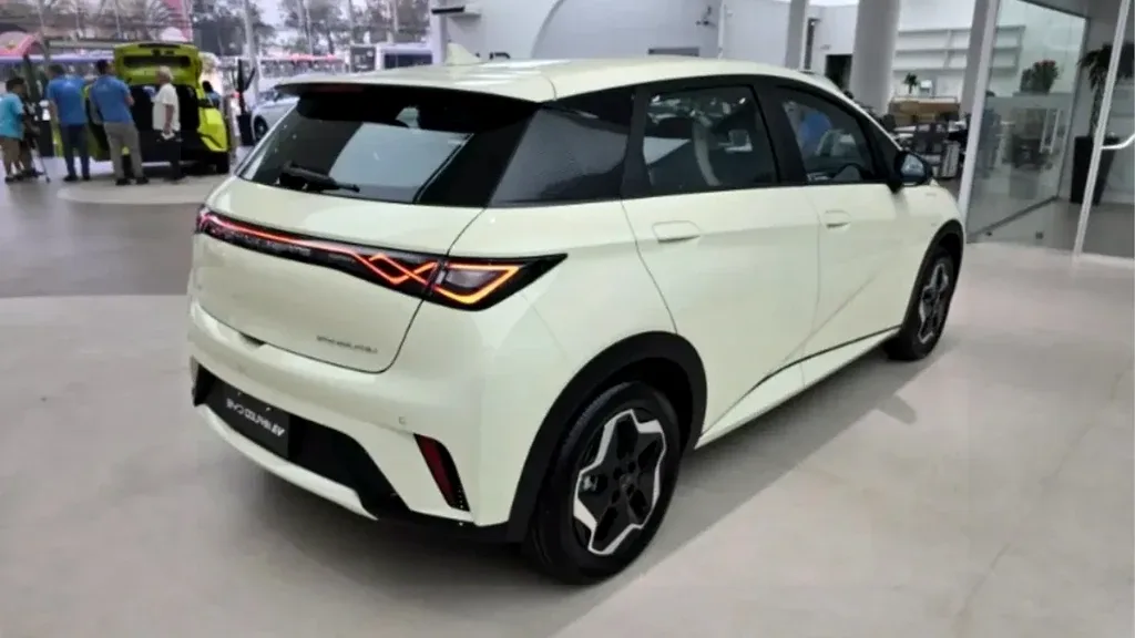 BYD Dolphin - Imagem 4