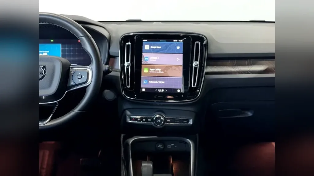 Volvo XC40 Recharge - Imagem 10