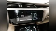 Audi E-tron - Miniatura 6