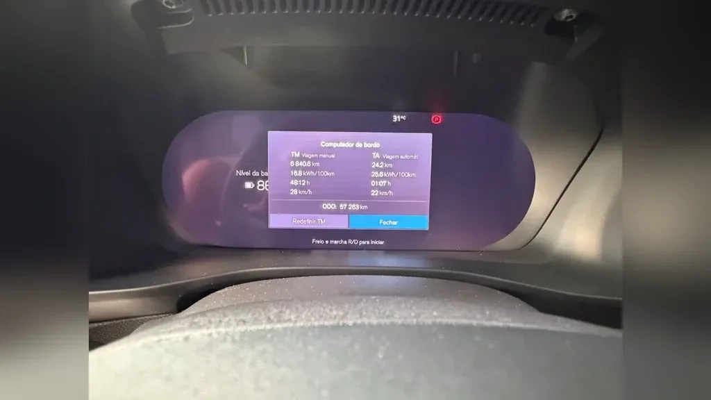 Volvo XC40 Recharge - Imagem 14