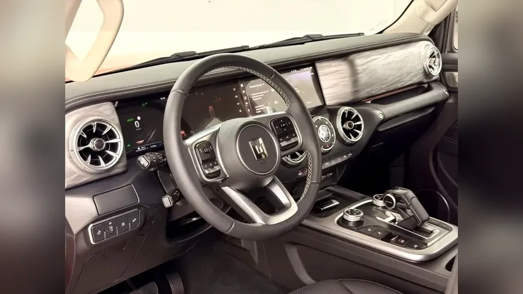 GWM Tank 300 Plug-in Hybrid - Imagem 10