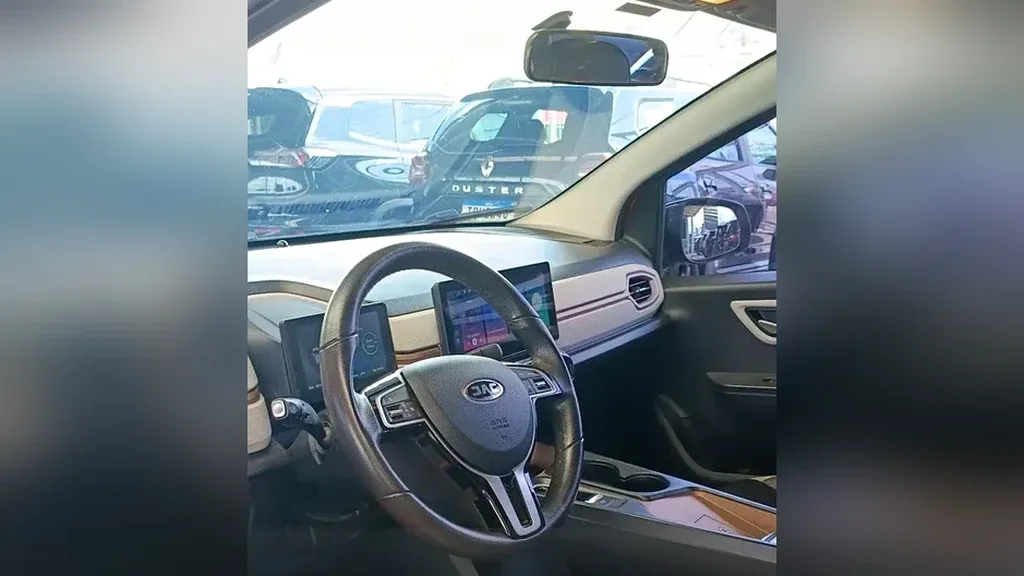 JAC E-JS1 - Imagem 7