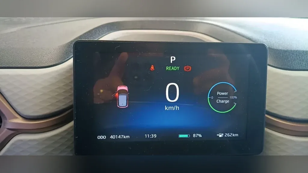 JAC E-JS1 - Imagem 13